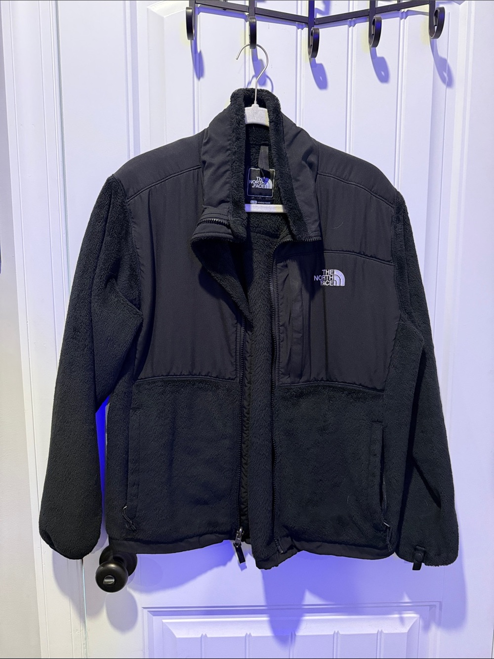 The North Face Black Lightweight Fleece Jacket